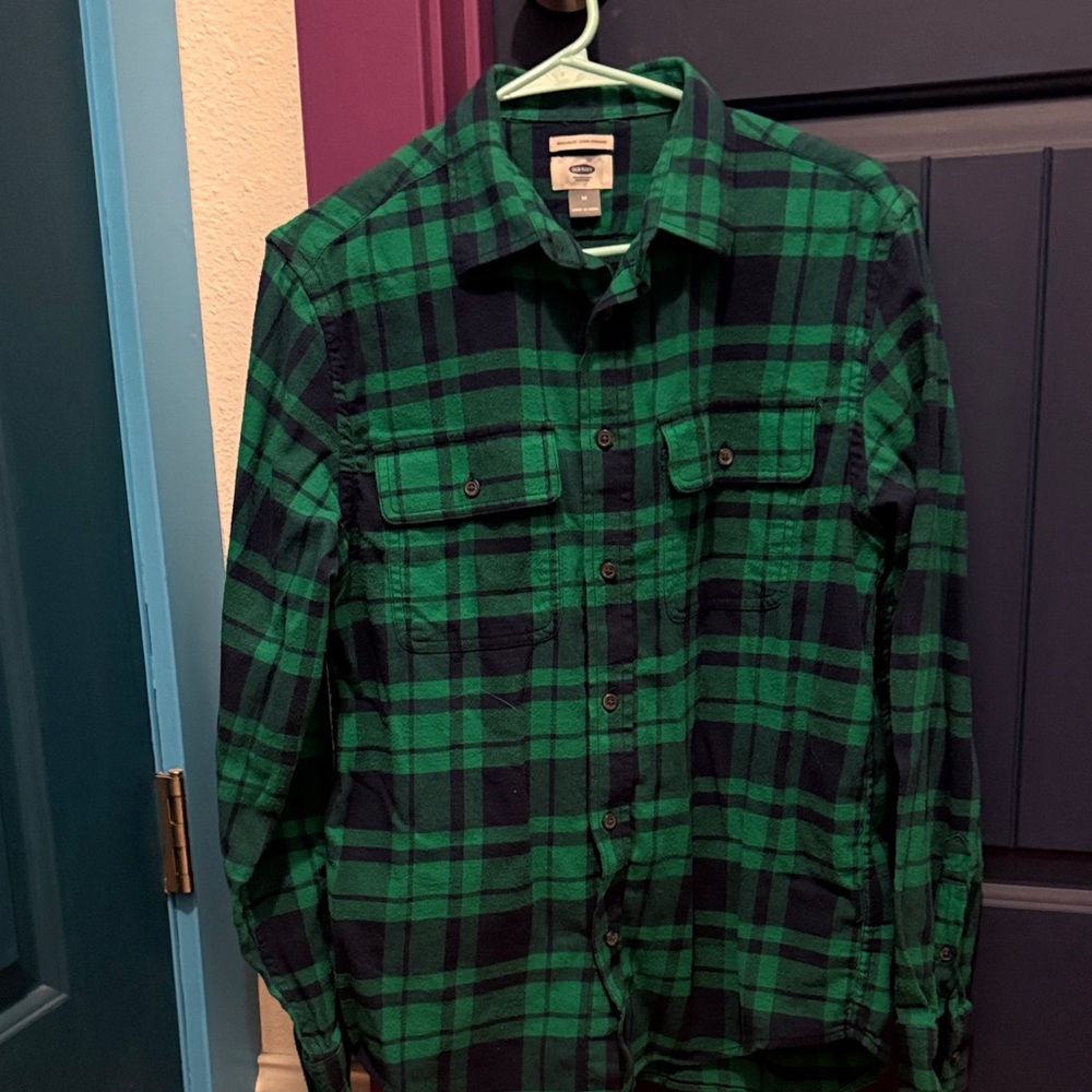 Old Navy Plaid Shirt in Green and Black